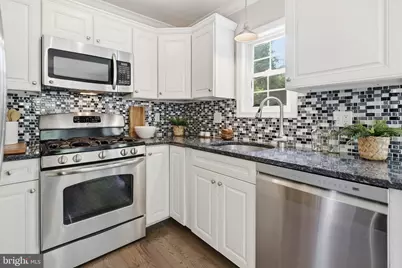 16 Midland Avenue, Berwyn, PA 19312 - Photo 11