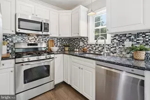 16 Midland Ave, Berwyn, PA 19312 - Photo 11