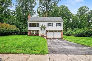 314 Colonial Dr, Exton, PA 19341 - Photo 1