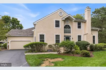 207 Yorktown Place #107, Berwyn, PA 19312 - Photo 3