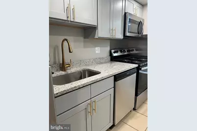 1316 W Chester Pike #J9, West Chester, PA 19382 - Photo 5