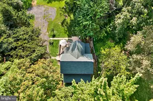 131 Pine Swamp Rd, Elverson, PA 19520 - Photo 33