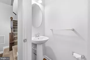 633 Columbus Dr, Spring City, PA 19475 - Photo 9