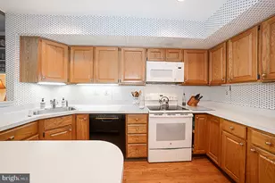 431 Chandlee Dr, Berwyn, PA 19312 - Photo 25