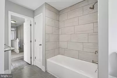 564 W Bridge Street, Phoenixville, PA 19460 - Photo 17