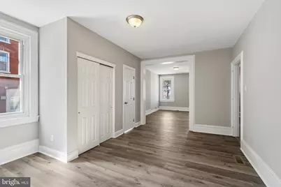 564 W Bridge Street, Phoenixville, PA 19460 - Photo 9