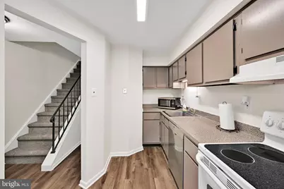 401 Summit House, West Chester, PA 19382 - Photo 5