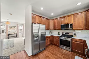 2 Shoreham Dr, Coatesville, PA 19320 - Photo 3