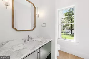 2074 Fox Creek Rd, Berwyn, PA 19312 - Photo 25