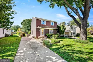 704 S Washington St, Kennett Square, PA 19348 - Photo 1