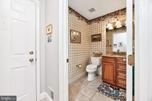 1606 E Glenmont Ln, West Chester, PA 19380 - Photo 19