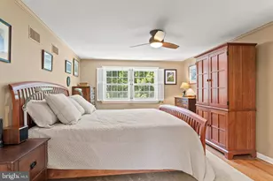 54 N Waterloo Rd, Devon, PA 19333 - Photo 15
