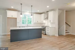518 E South St, Kennett Square, PA 19348 - Photo 5