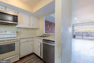 269 Summit House #269, West Chester, PA 19382 - Photo 7
