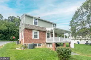 949 W Main St, Coatesville, PA 19320 - Photo 11