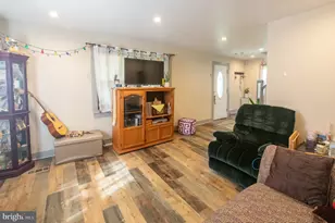 949 W Main St, Coatesville, PA 19320 - Photo 17