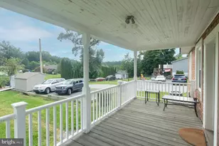 949 W Main St, Coatesville, PA 19320 - Photo 3