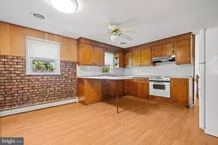 258 S Wall St, Spring City, PA 19475 - Photo 15