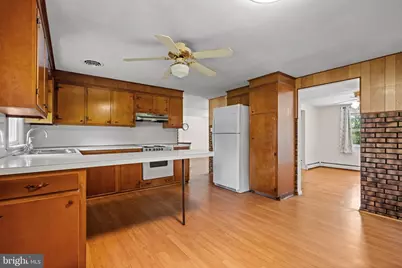 258 S Wall Street, Spring City, PA 19475 - Photo 17