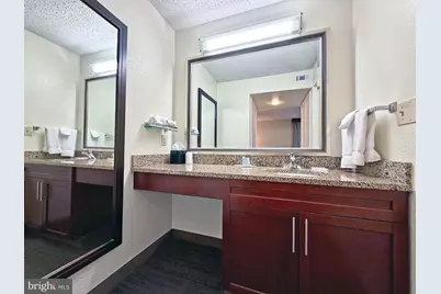 600 W Swedesford Road #1123, Berwyn, PA 19312 - Photo 5