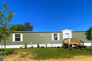 204 Gunner Ln, Honey Brook, PA 19344 - Photo 1