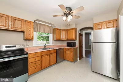 117 Manavon Street, Phoenixville, PA 19460 - Photo 9