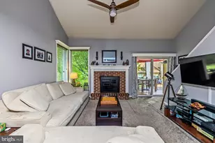 17 Delancey Pl, Downingtown, PA 19335 - Photo 9