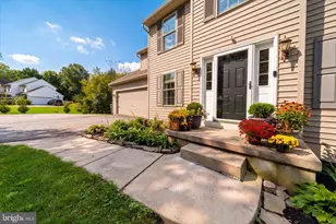 109 Rosewood Dr, Oxford, PA 19363 - Photo 3