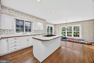 375 Country Ln, Phoenixville, PA 19460 - Photo 11