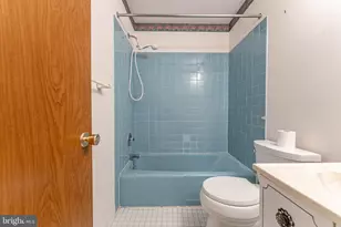 209 Summit House, West Chester, PA 19382 - Photo 21