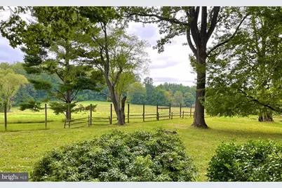 2215 Grubbs Mill Road, Berwyn, PA 19312 - Photo 3