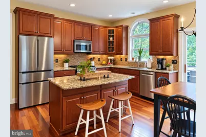 116 Cooper Hawk Drive, Coatesville, PA 19320 - Photo 3