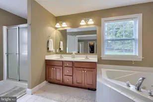 116 Cooper Hawk Dr, Coatesville, PA 19320 - Photo 59