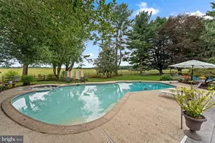 3 Campbell Pl, Phoenixville, PA 19460 - Photo 25