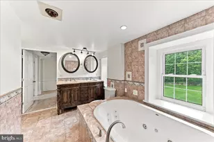 238 Brown St, Spring City, PA 19475 - Photo 17