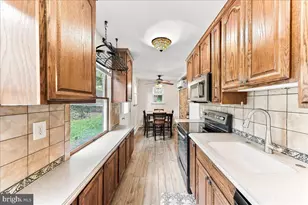 238 Brown St, Spring City, PA 19475 - Photo 13