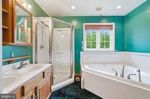 2 Nashua Dr, West Grove, PA 19390 - Photo 29