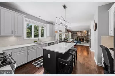 1370 Stonegate Drive, Downingtown, PA 19335 - Photo 13
