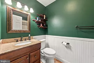15 Castle Ln, Coatesville, PA 19320 - Photo 19
