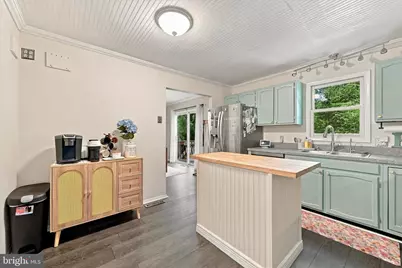 15 Castle Lane, Coatesville, PA 19320 - Photo 5