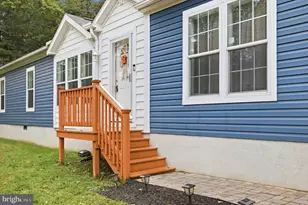 136 Charlotte Ln, Coatesville, PA 19320 - Photo 3