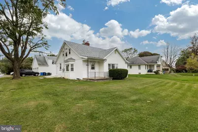 1910 Valley Road #2ND FLOOR, Coatesville, PA 19320 - Photo 3