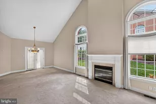 405 Vineyard Ln, Downingtown, PA 19335 - Photo 5
