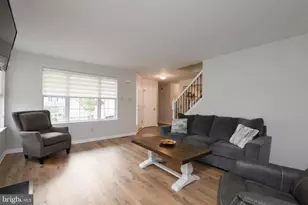 743 W Glenview Dr, West Grove, PA 19390 - Photo 7