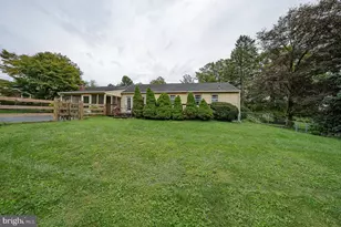 415 School Ln, Wayne, PA 19087 - Photo 5