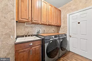 20 Oakbrook Ct, Malvern, PA 19355 - Photo 29