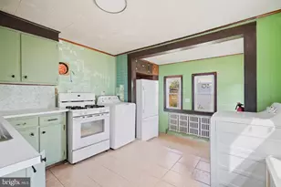 213 Airy St, Phoenixville, PA 19460 - Photo 13