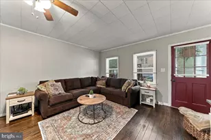 216 Grant St, Parkesburg, PA 19365 - Photo 3