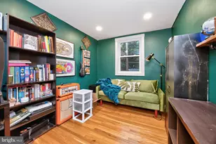 907 Oxford Ave, Phoenixville, PA 19460 - Photo 17