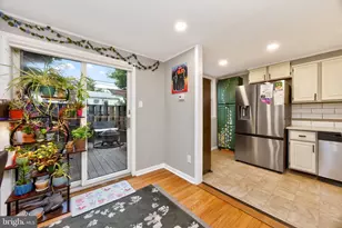 907 Oxford Ave, Phoenixville, PA 19460 - Photo 11